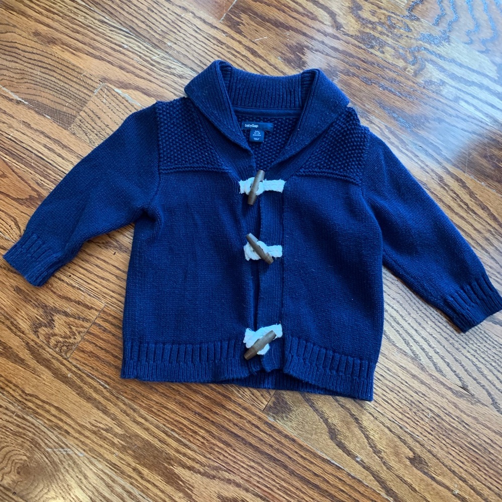 Gorgeous navy cable knit sweater